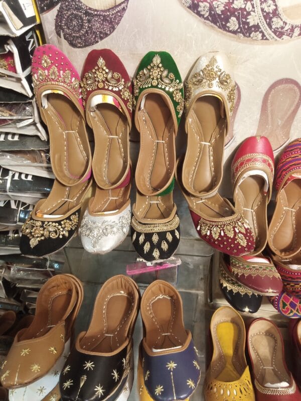 handmade leather khussa for bride