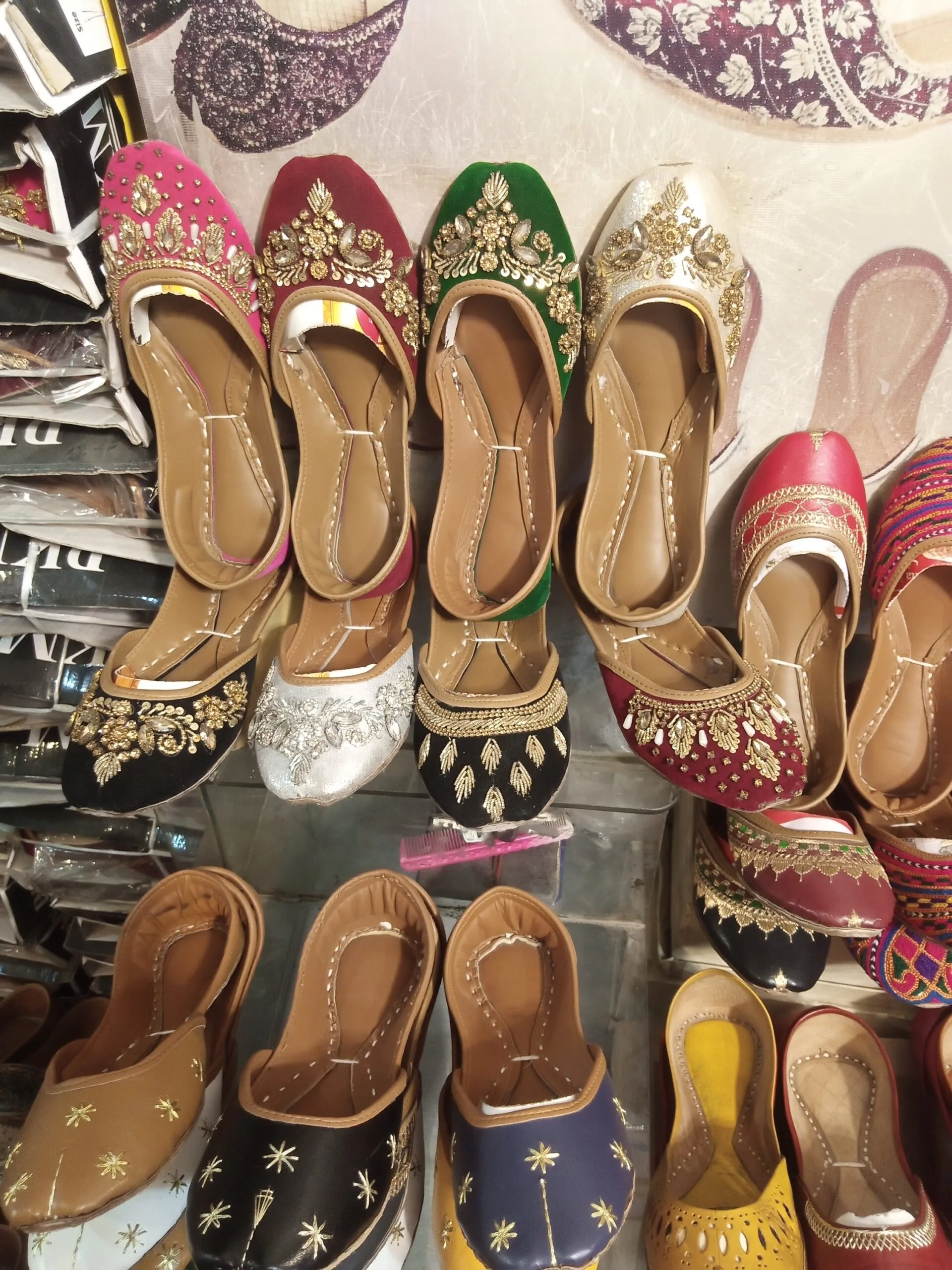 handmade leather khussa for bride
