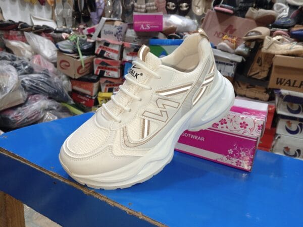 walk shoes joggers for girls - Image 5