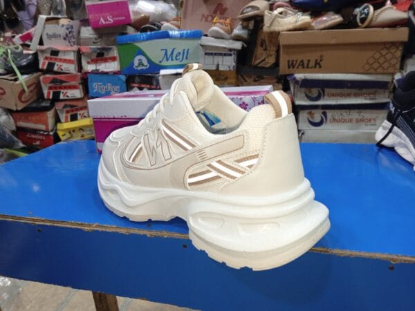 walk shoes joggers for girls