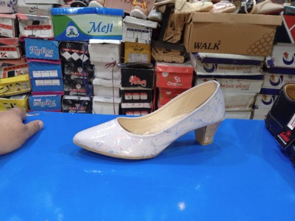 girls pumps heels 👠 - Image 3
